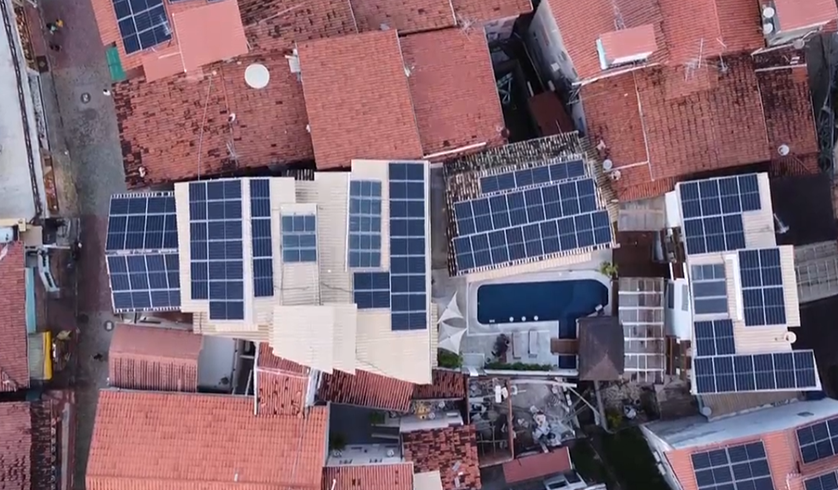 Instalação solar: Pousada Mareia